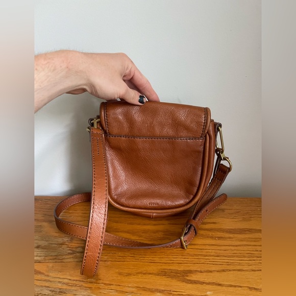 Fossil Rumi Small Leather Crossbody Bag - Picture 2 of 5